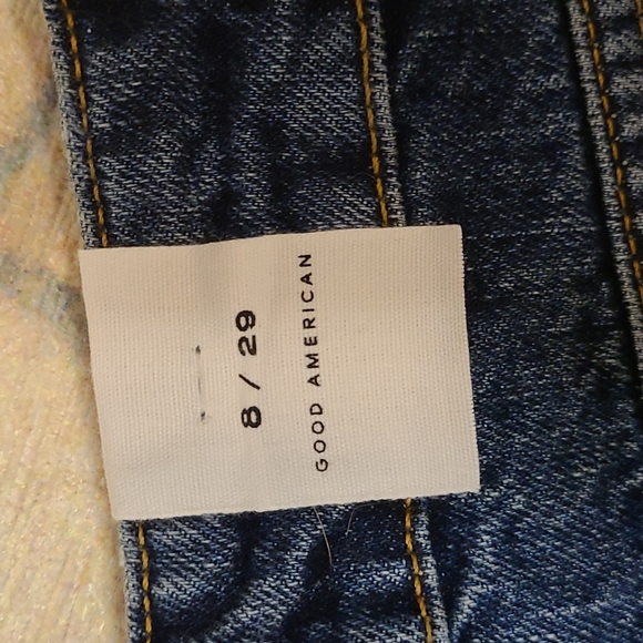Good American Twisted Seam Denim Mini - Picture 3 of 5